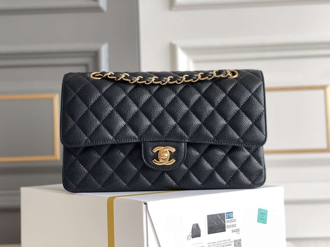 Сумка женская кожаная Classic Flap Medium 25 см