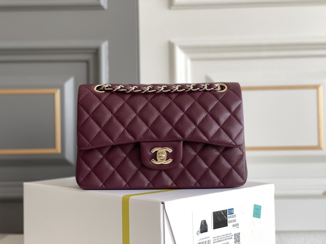 Сумка женская кожаная Classic Flap Small 23 см
