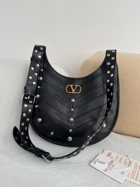 Сумка женская кожаная GARAVANI HOBOHO 28 см