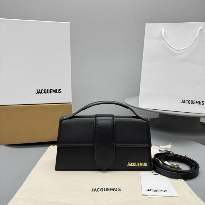 Сумка женская кожаная Jacquemu Bamnino 24 см