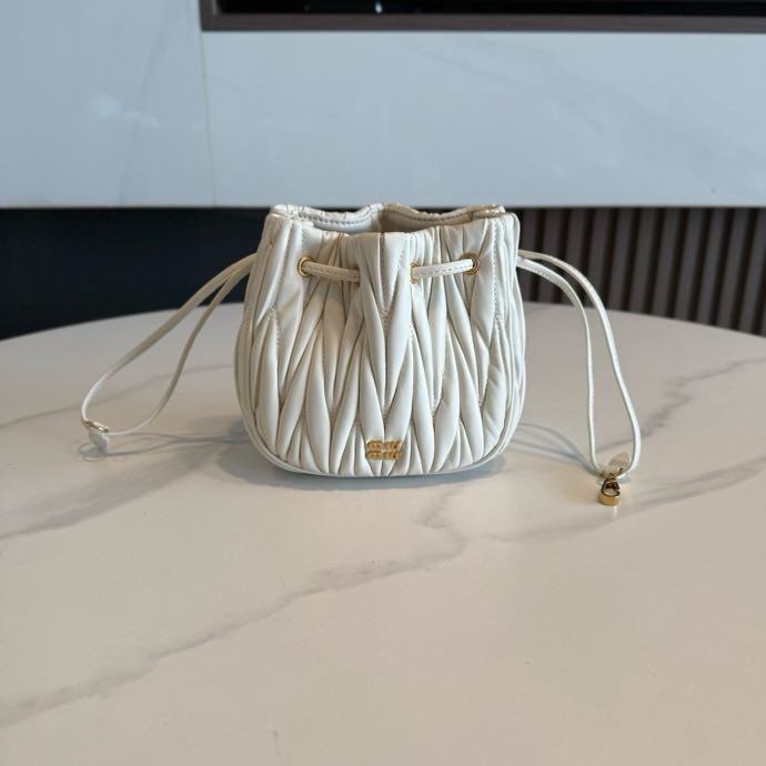 Сумка женская кожаная