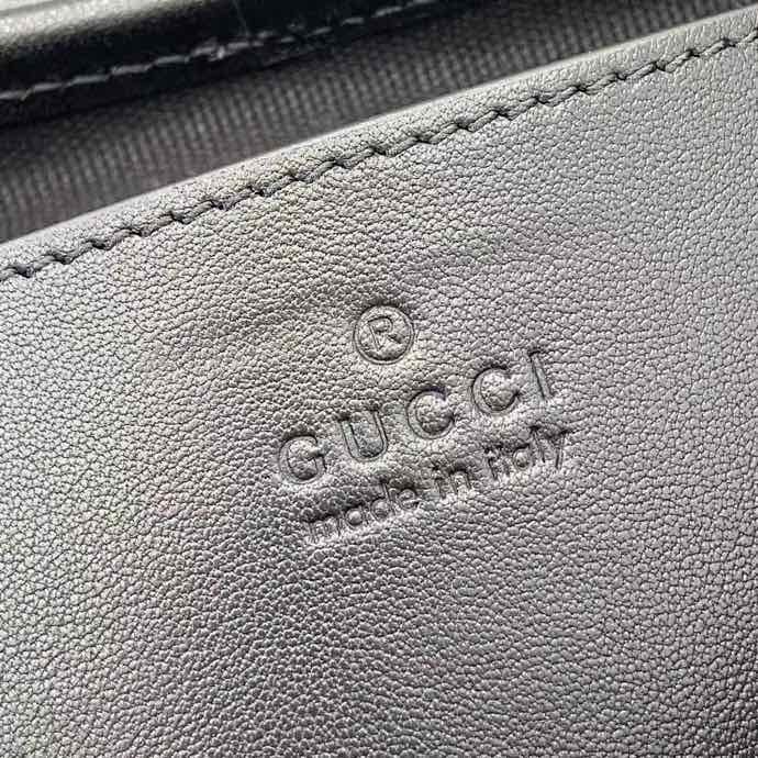 Сумка женская серия GG Emblem 20 см фото 8