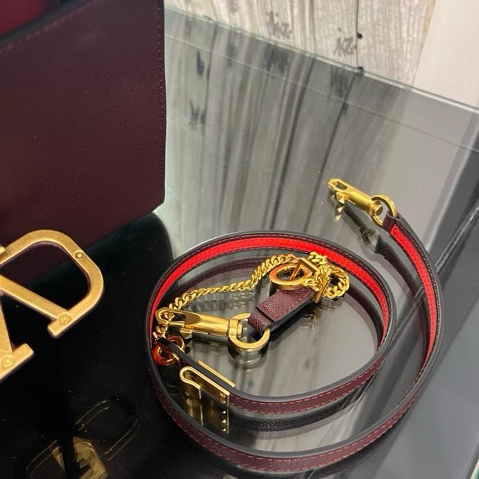 Сумка жіноча VSling Valentino Garavani 25 см фото 9