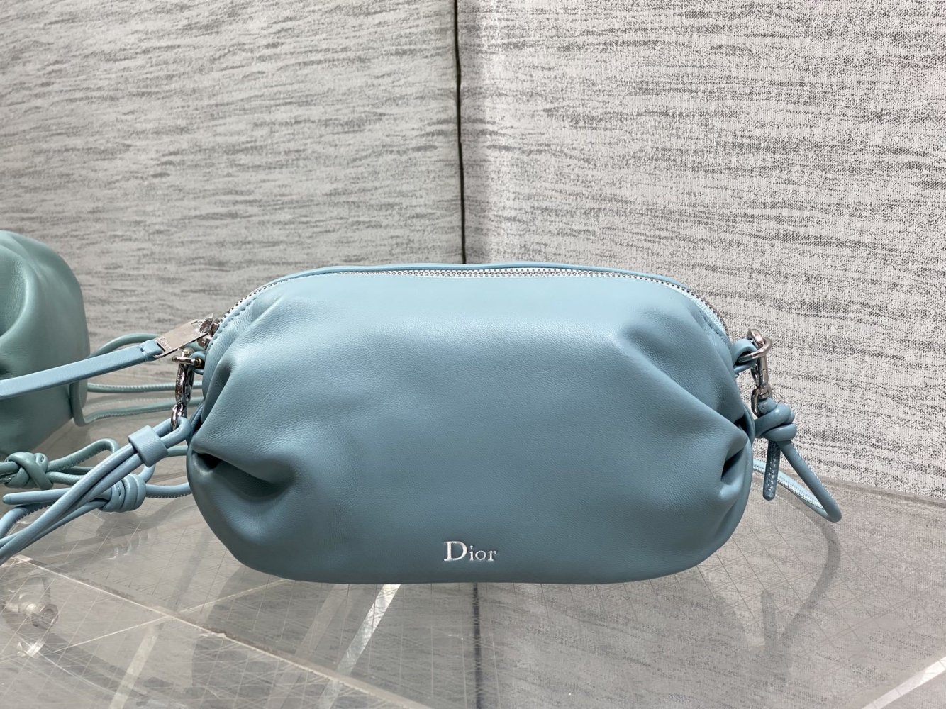 Сумочка Dior Bow 20 см