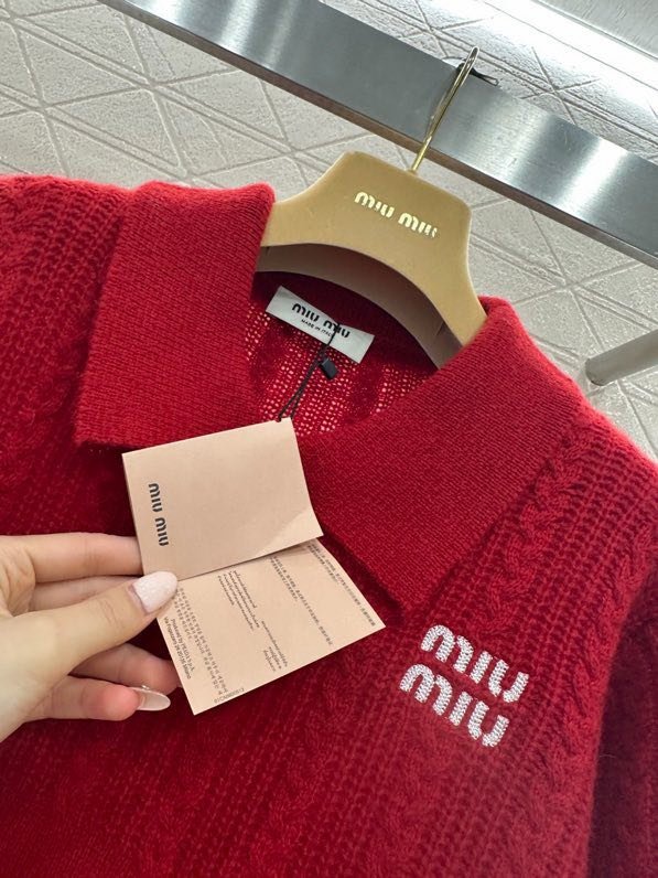 Свитер крупной вязки с воротником фото 2