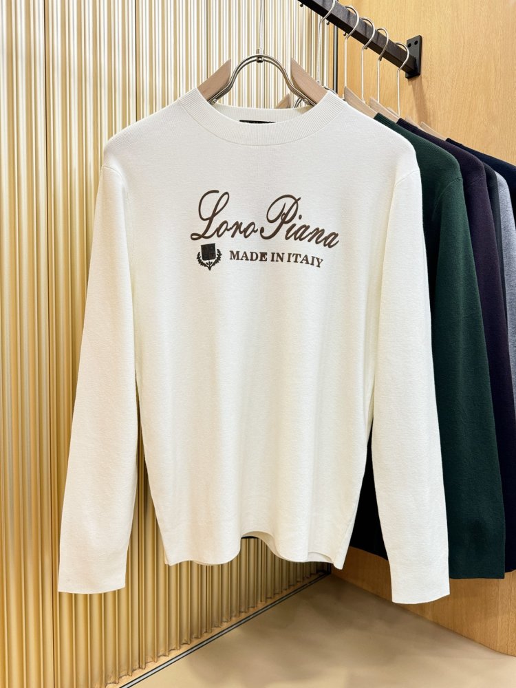 Свитер мужской