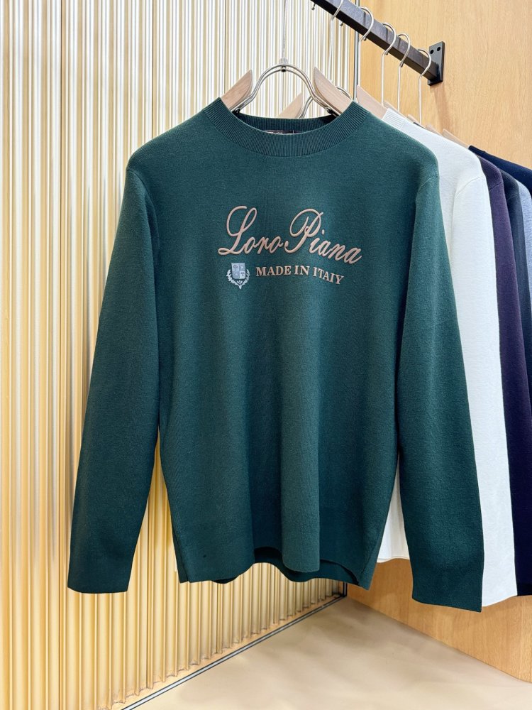 Свитер мужской