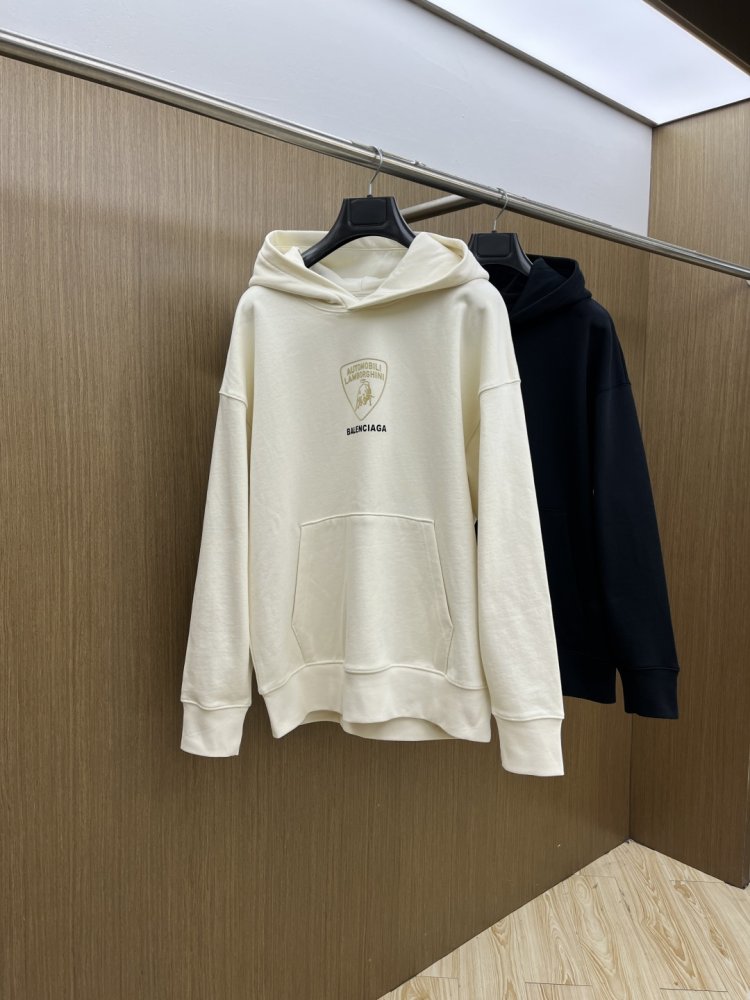 Свитер мужской