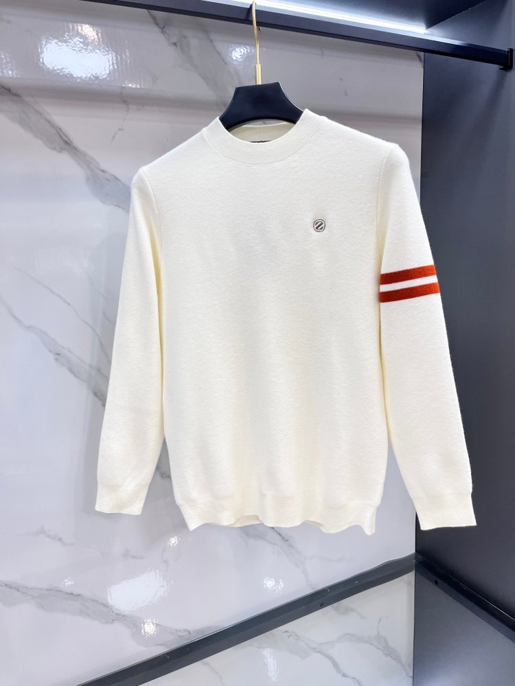 Свитер мужской