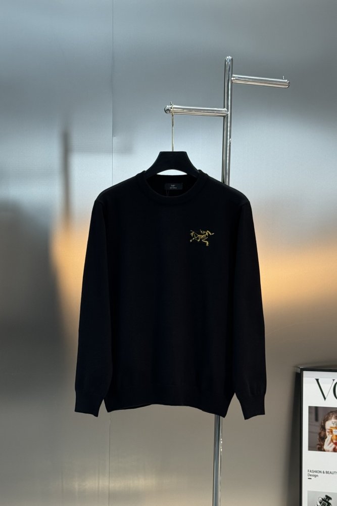 Свитер мужской