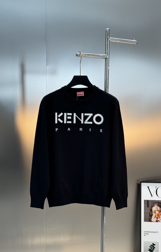 Свитер мужской