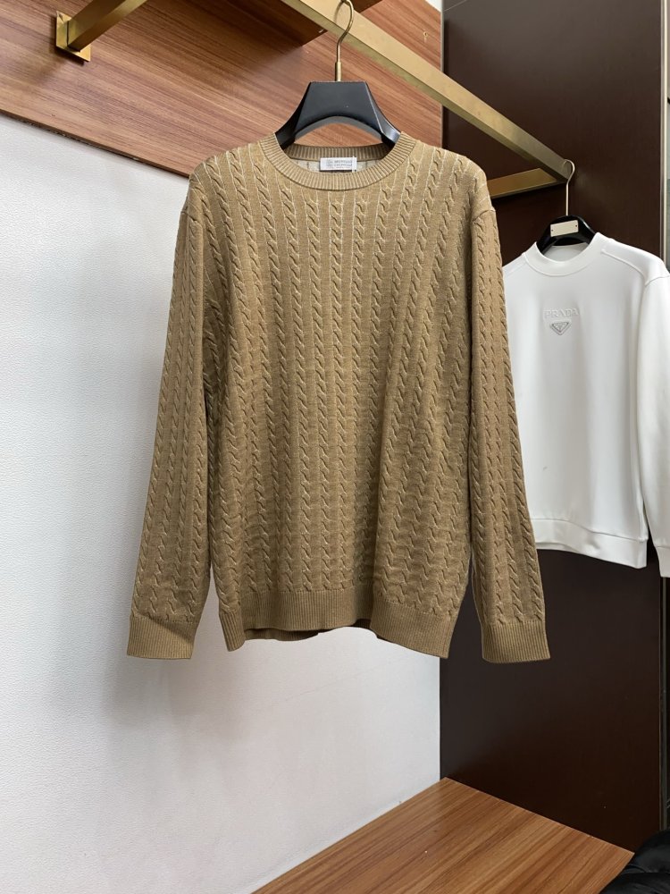 Свитер мужской