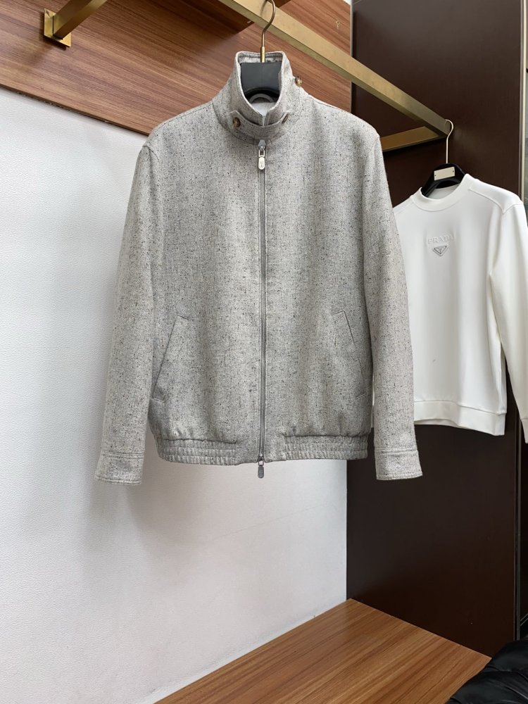 Свитер мужской