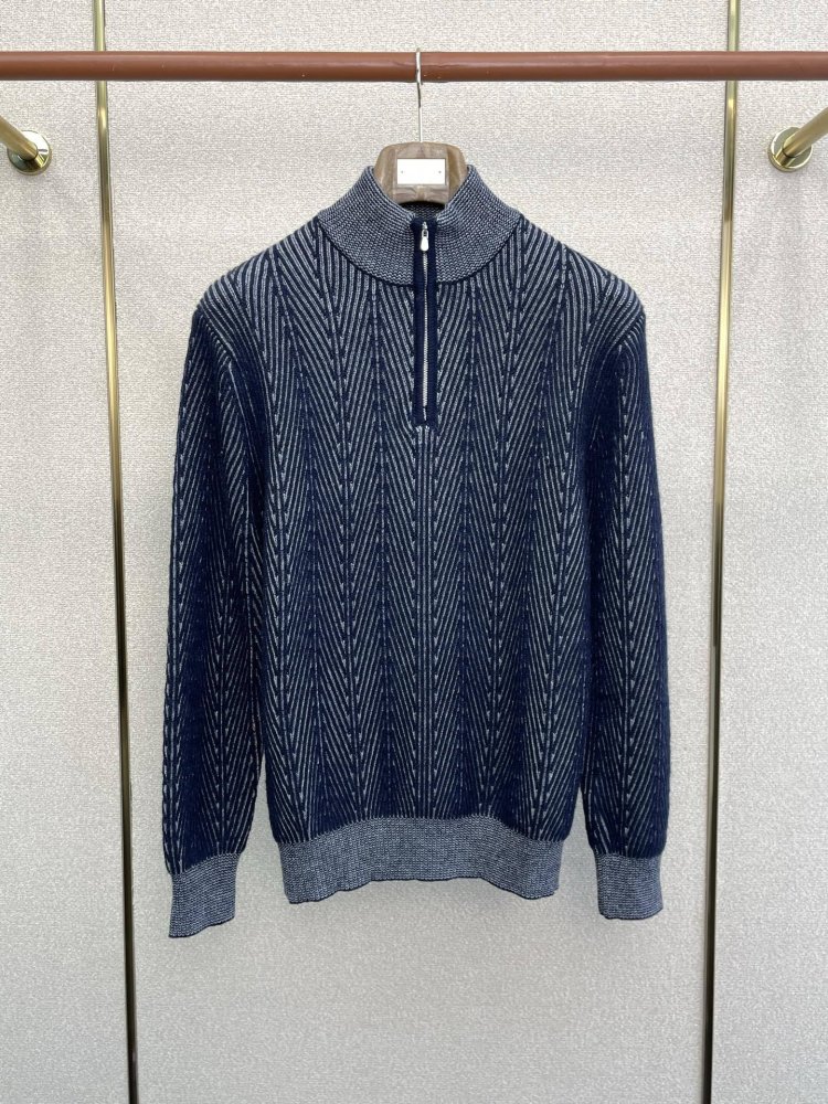 Свитер мужской