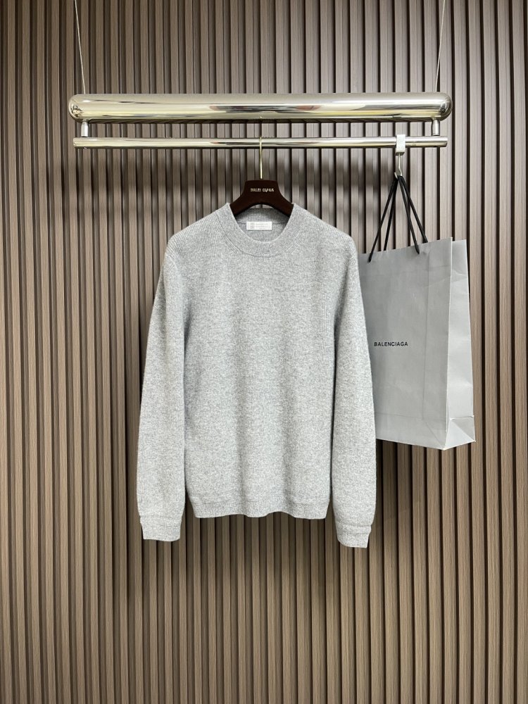 Свитер мужской