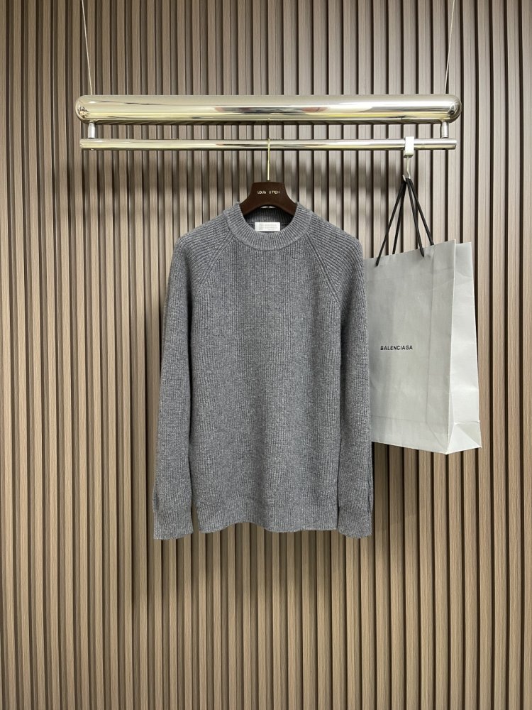 Свитер мужской