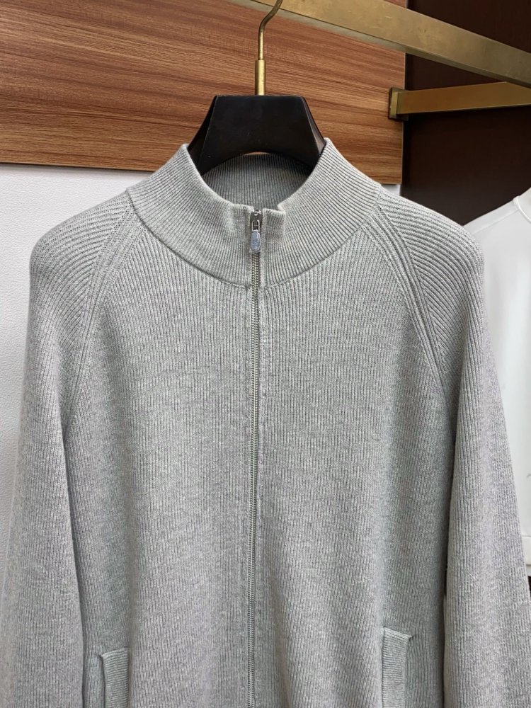 Свитер мужской фото 2