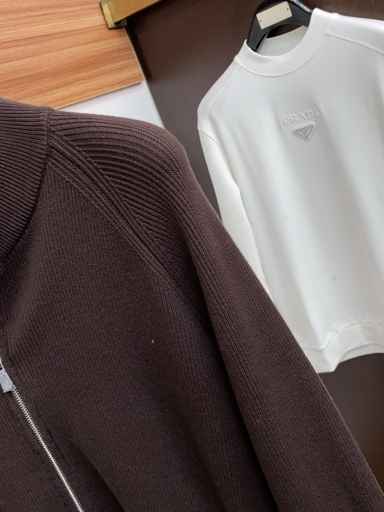 Свитер мужской фото 4