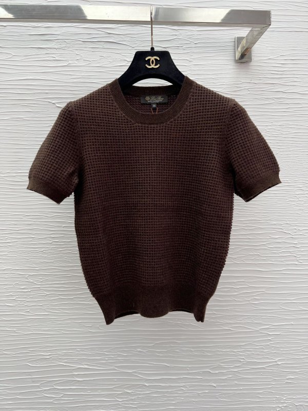 Pullover from short sleeves