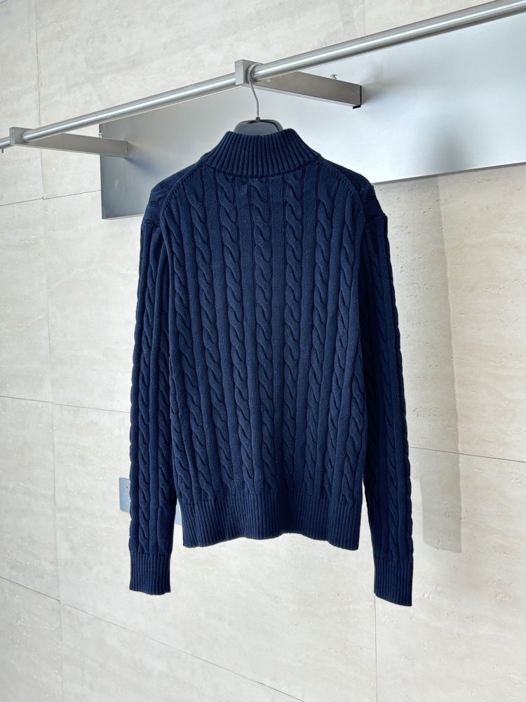 Свитер вязаный мужской фото 2