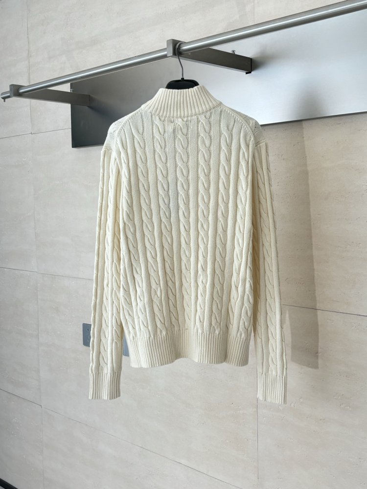 Свитер вязаный мужской фото 2