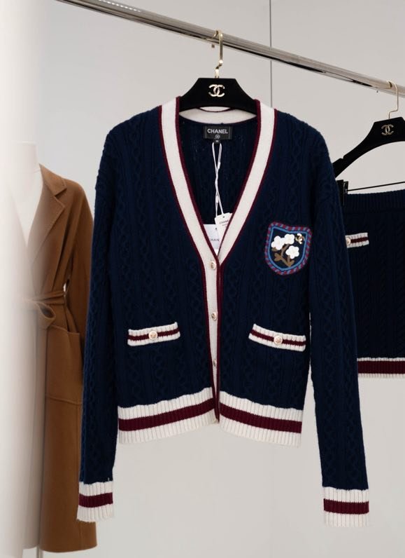 Свитер женские