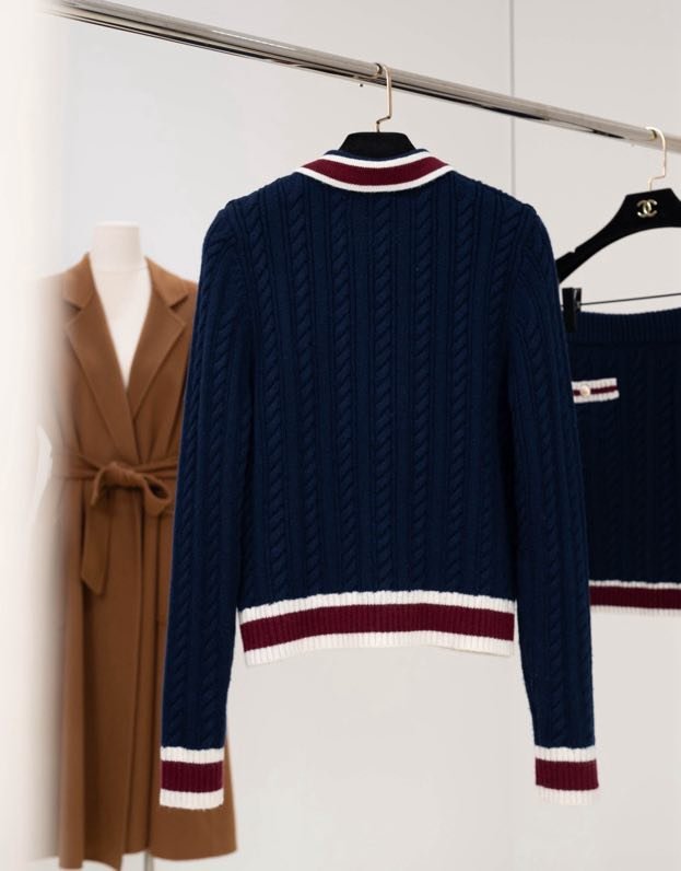 Свитер женские фото 5