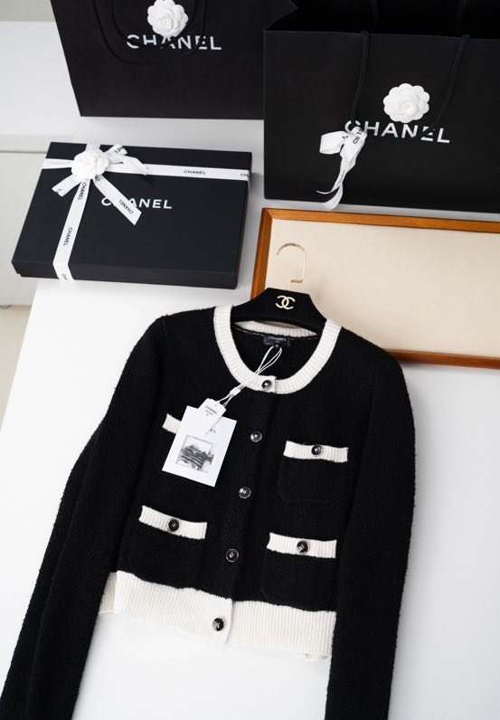 Свитер женские фото 6