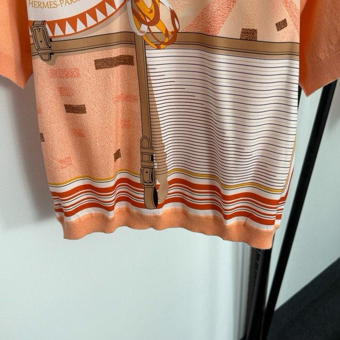 Светр жіночий без рукавів фото 6