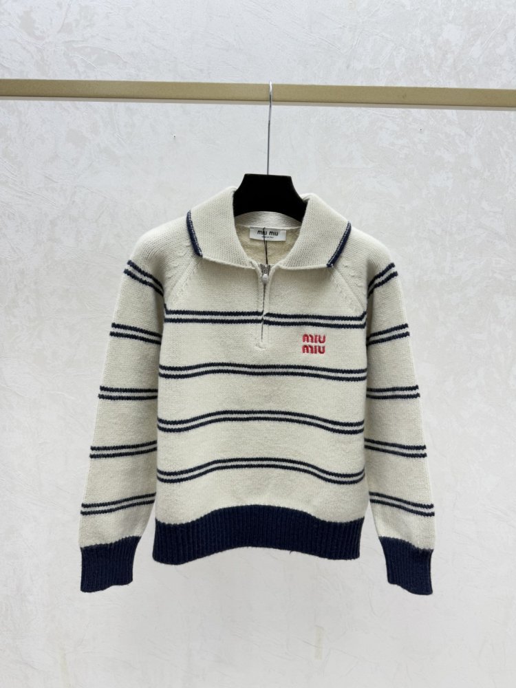 Свитер женский фото 2