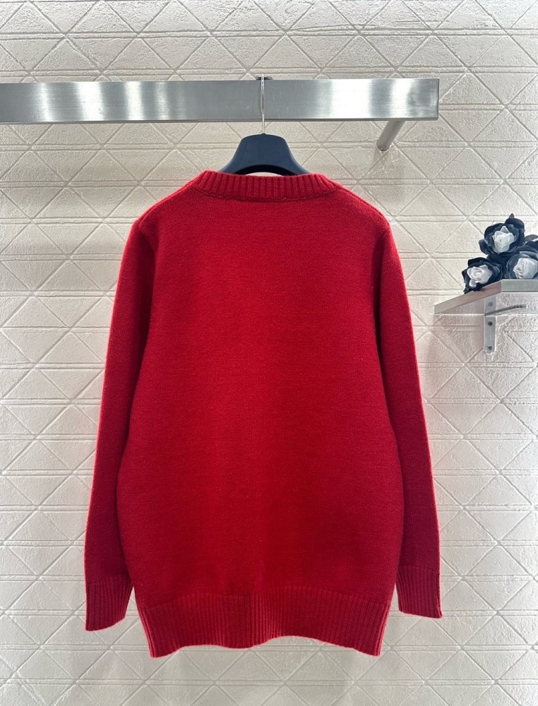 Свитер женский фото 2