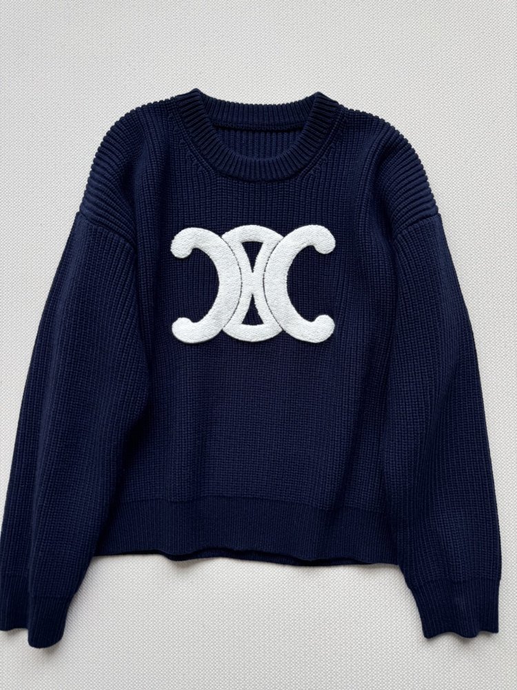 Свитер женский фото 3