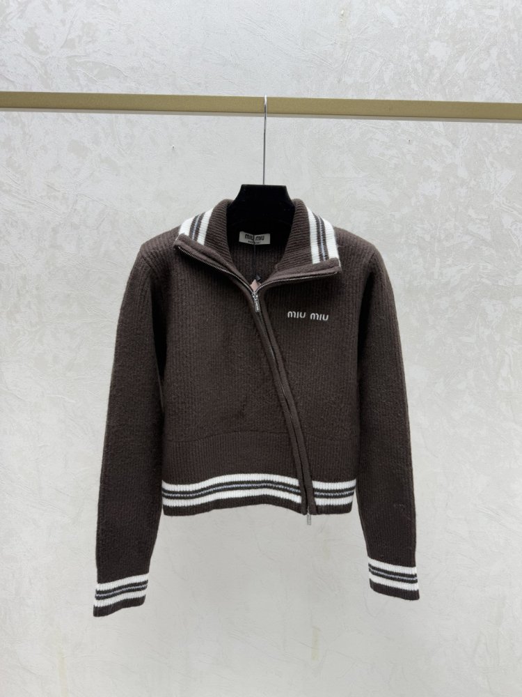 Свитер женский фото 3