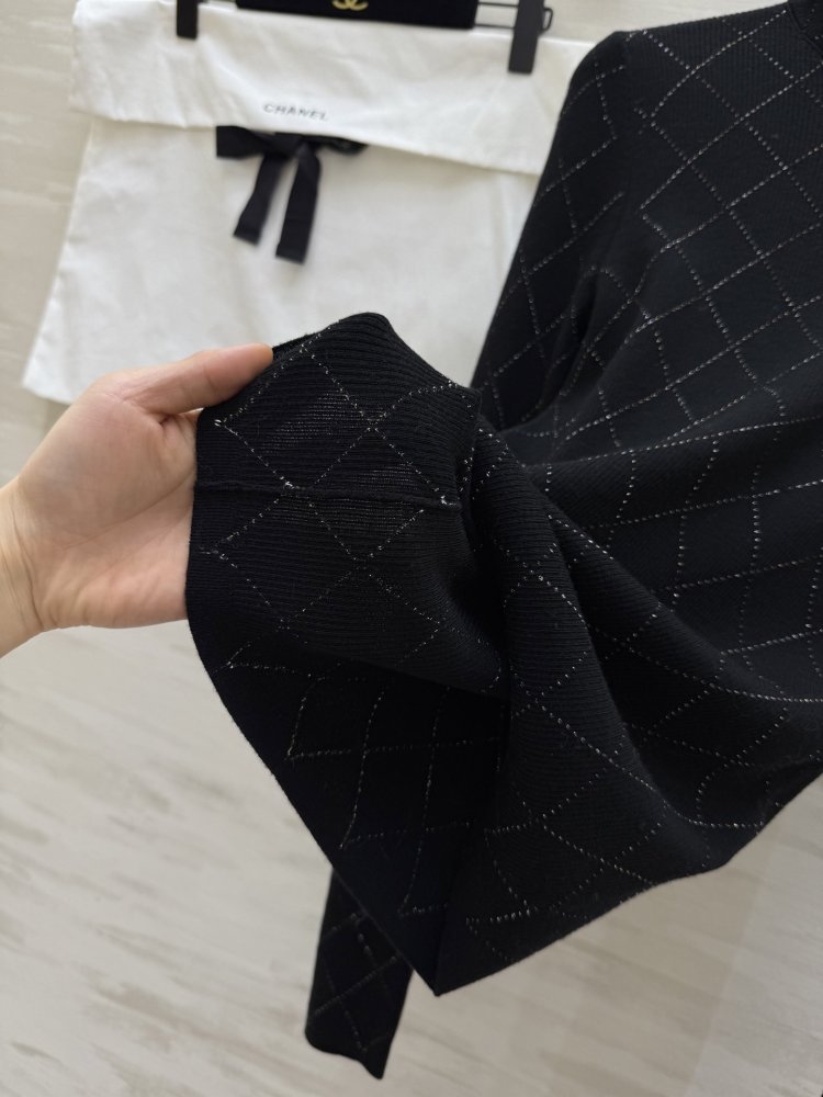 Свитер женский фото 3