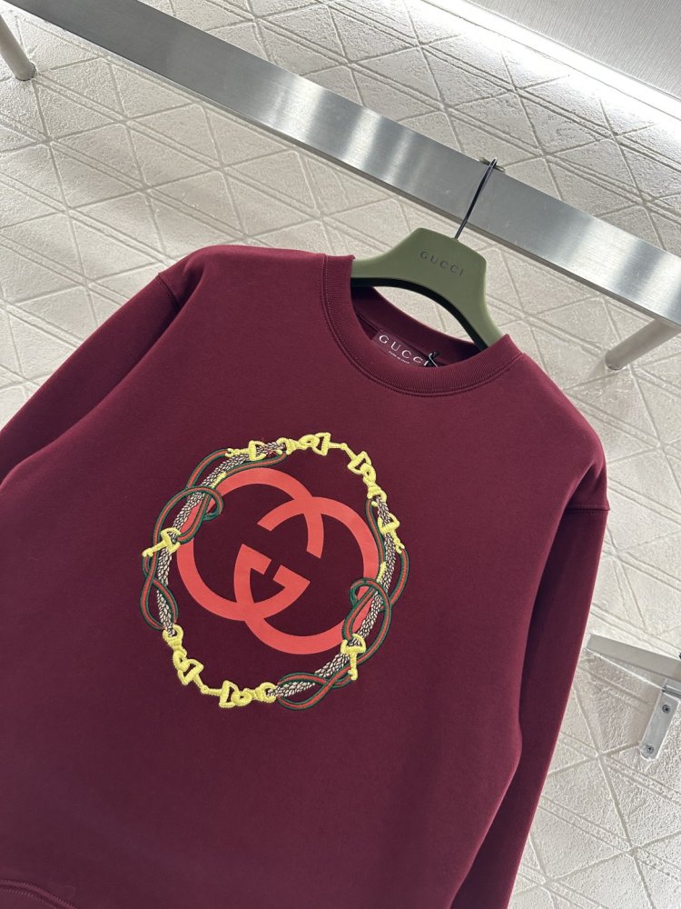 Светр жіночий фото 3