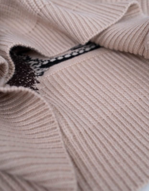 Pullover female фото 4