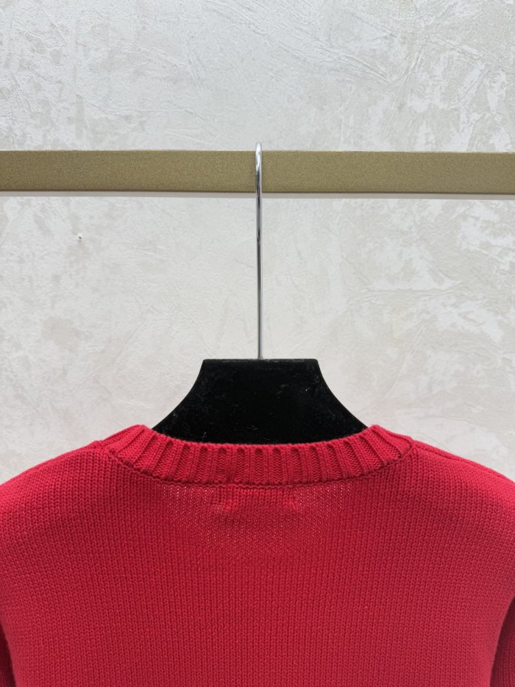 Свитер женский фото 4