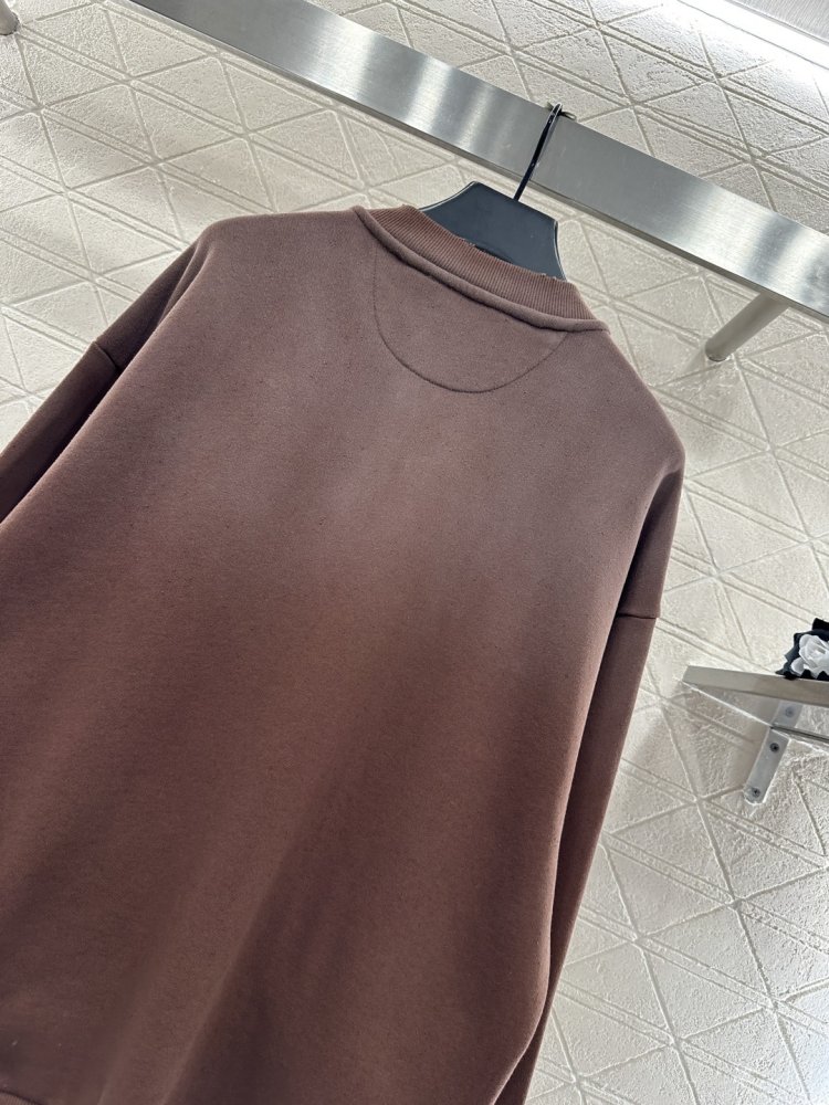 Свитер женский фото 4