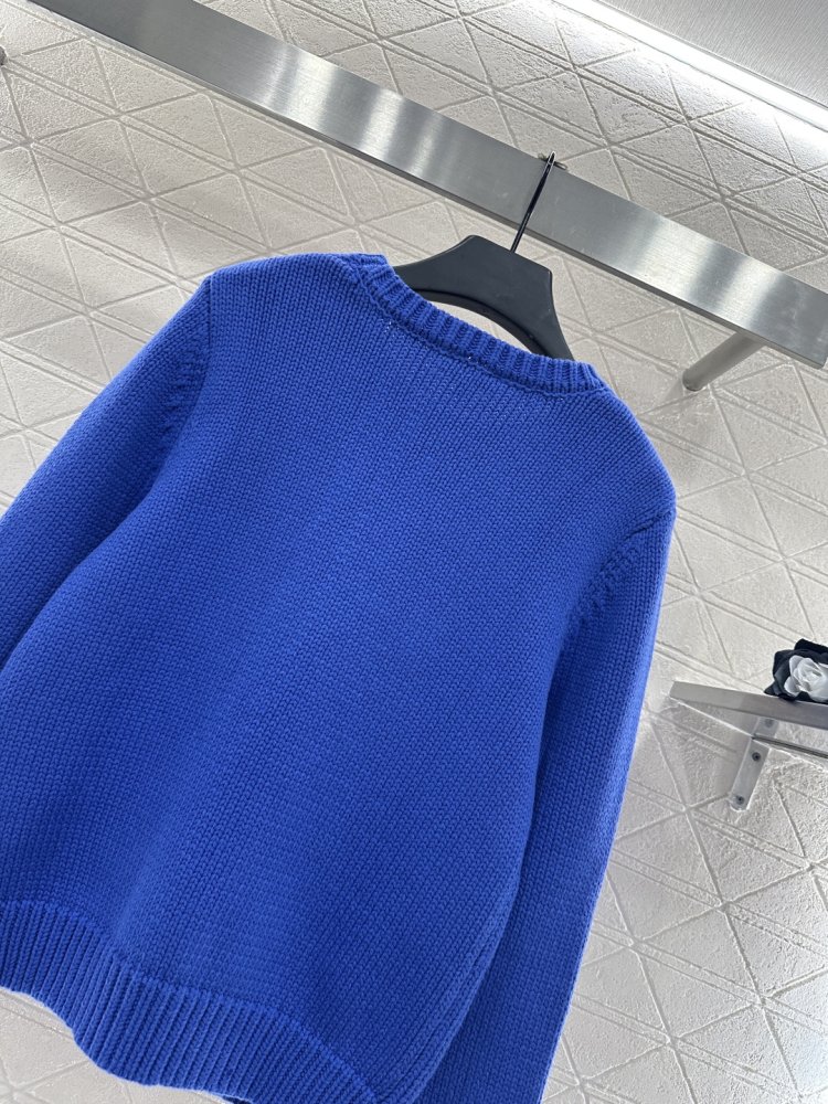 Свитер женский фото 4