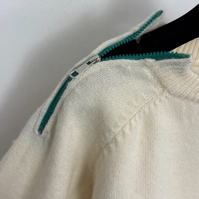 Свитер женский фото 4