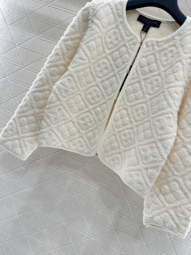 Светр жіночий фото 4