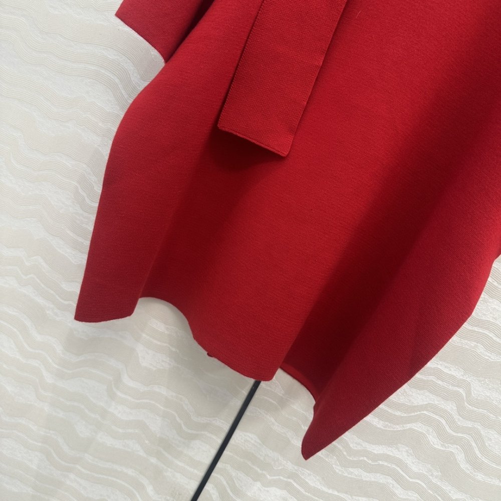 Pullover female фото 5