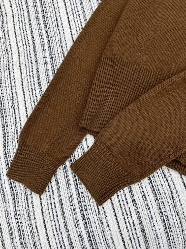 Pullover female фото 5