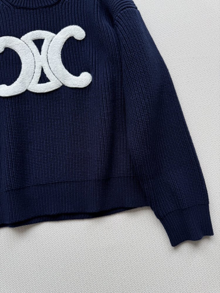 Свитер женский фото 5