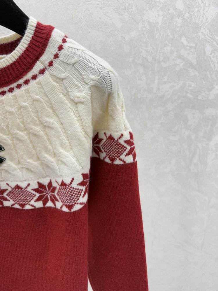 Свитер женский фото 5