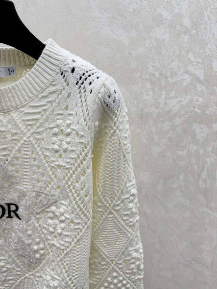 Свитер женский фото 5