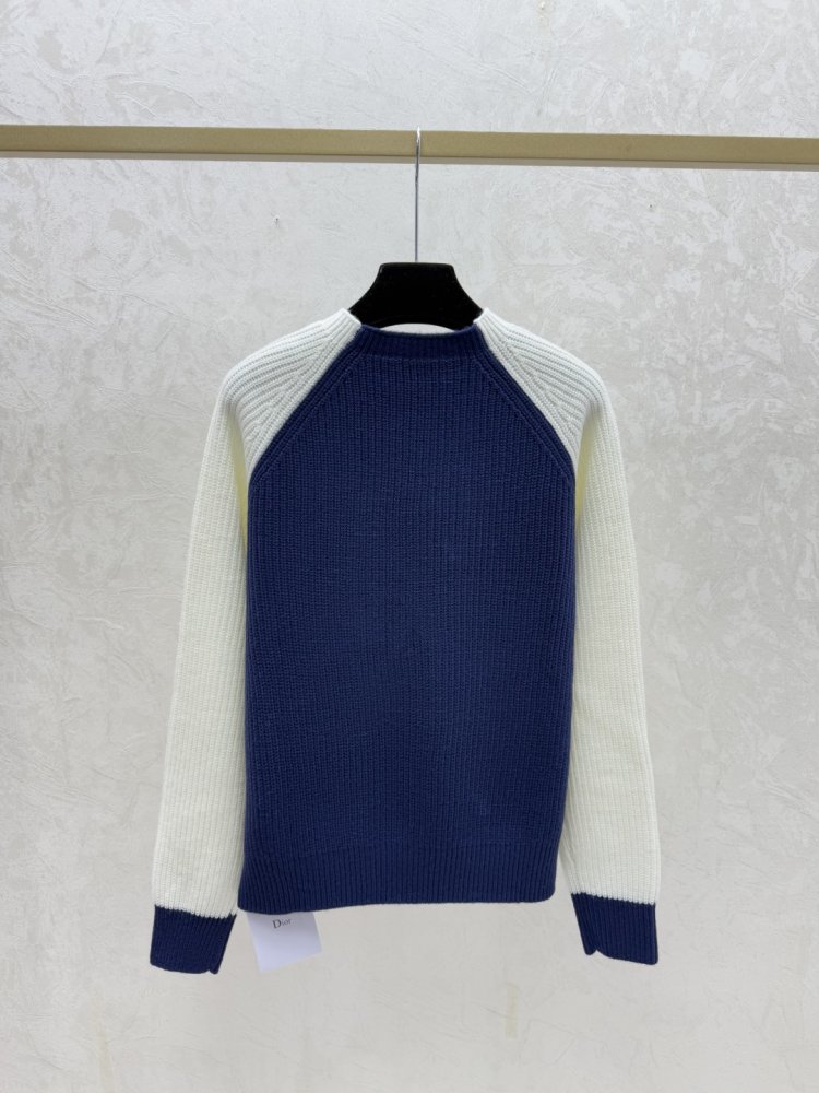 Свитер женский фото 5