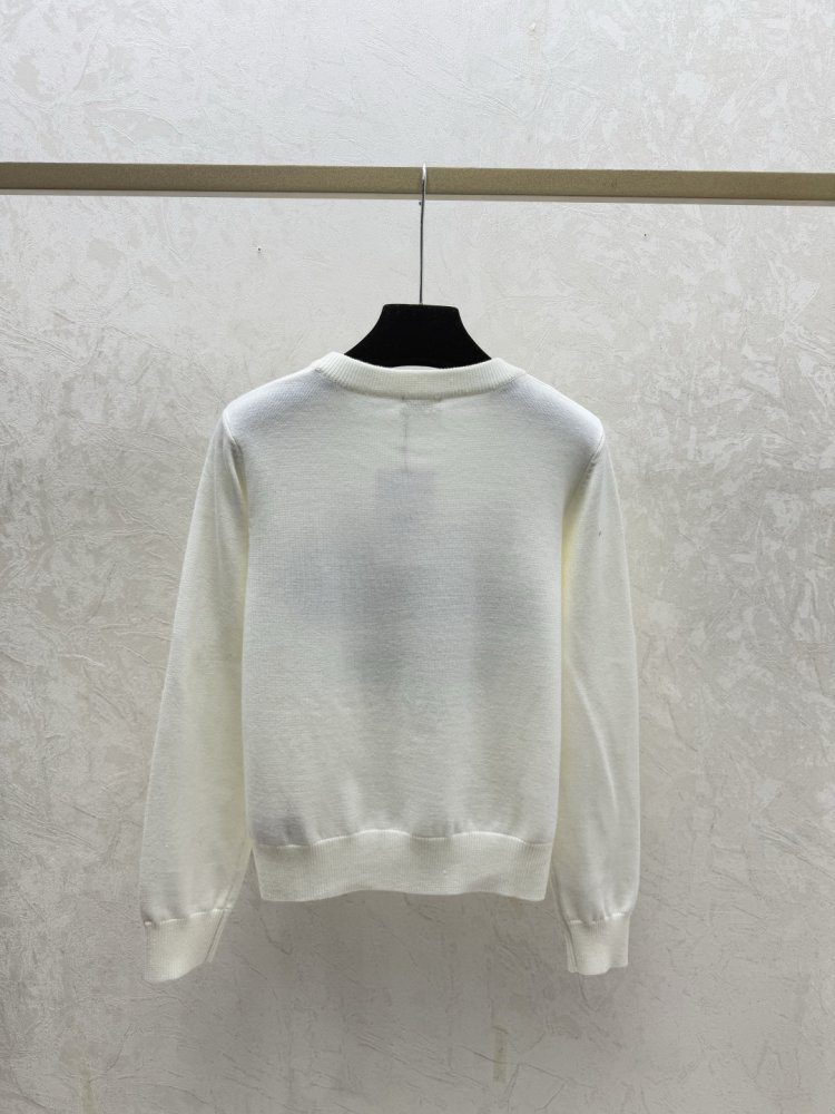 Свитер женский фото 5