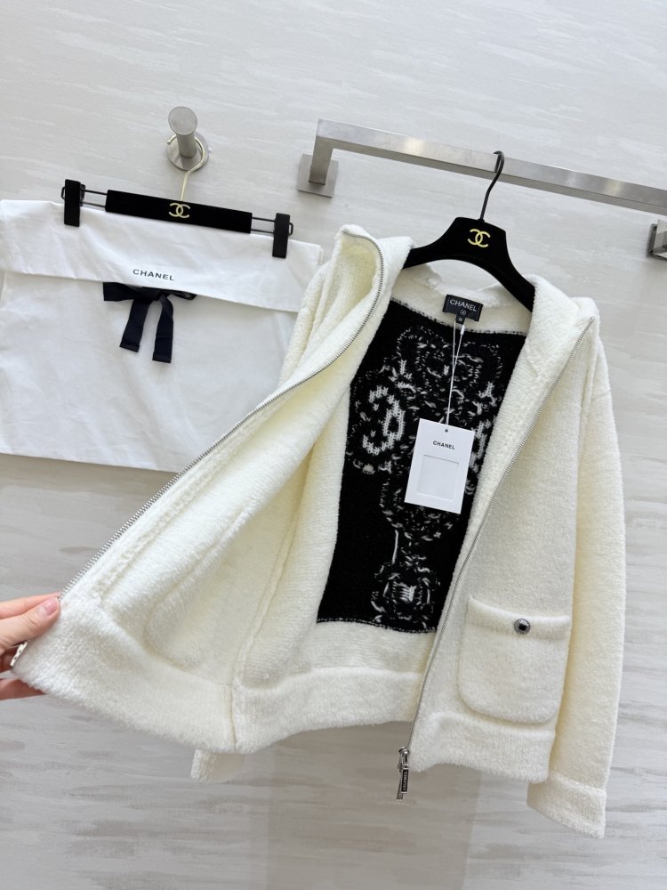 Свитер женский фото 5