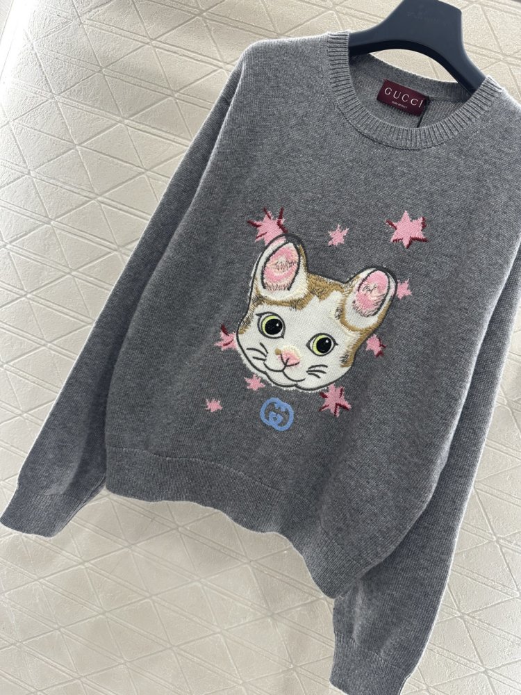 Свитер женский фото 5